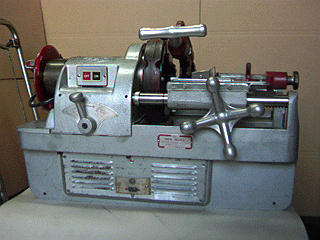 �W�O�`�@�U�^�̒��É摜�ł��B